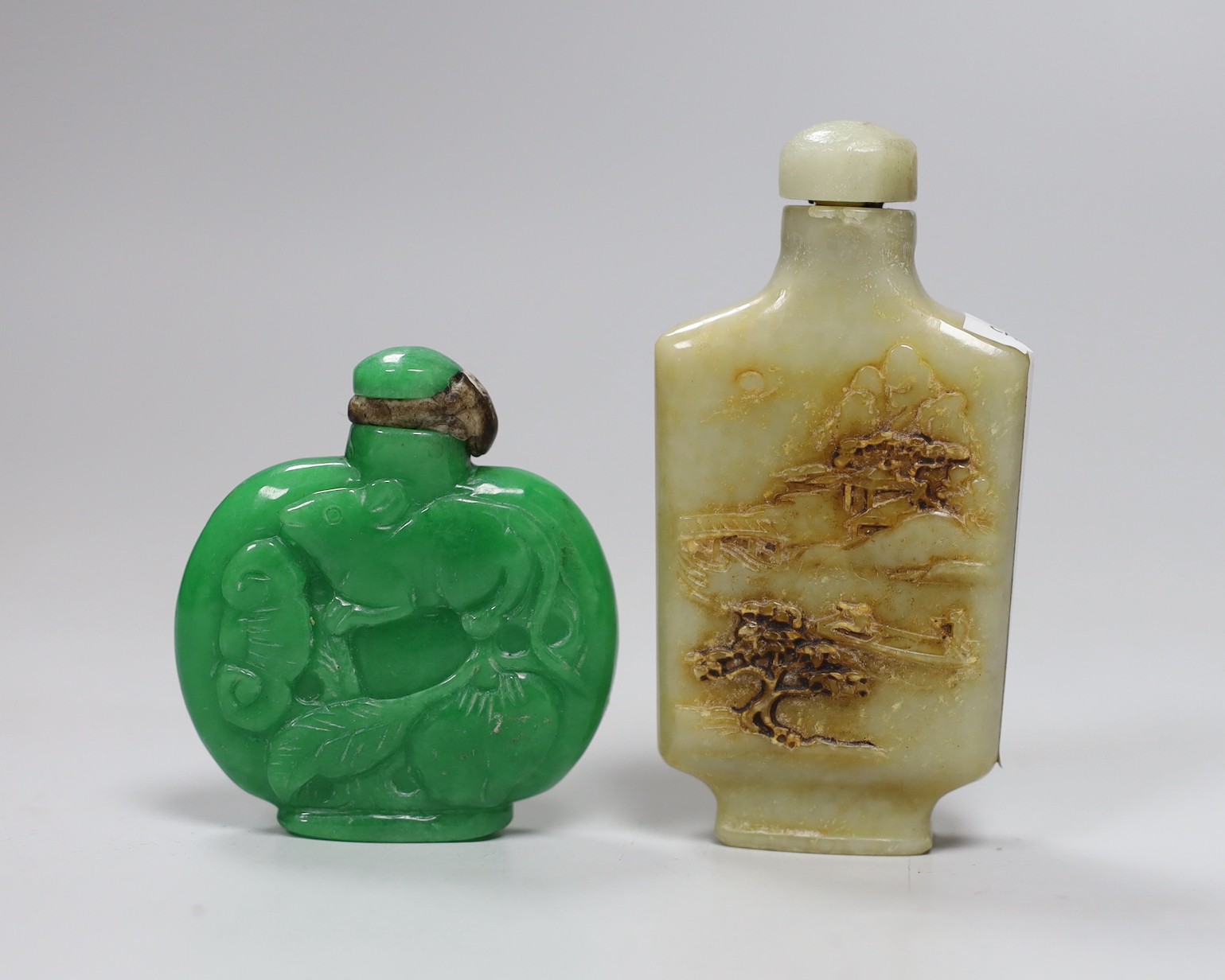 Six assorted Chinese snuff bottles, Tallest 13.5 cm
